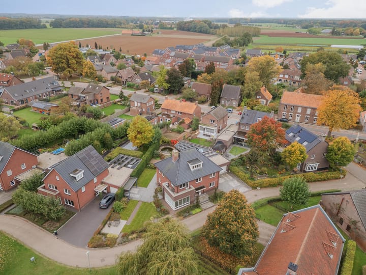 Photo 66 of de Weem 15