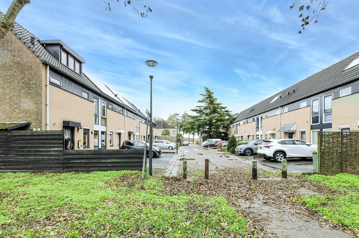 Photo 6 of Saturnusstraat 12