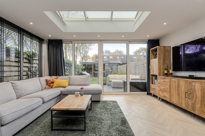 Photo 12 of Saturnusstraat 12