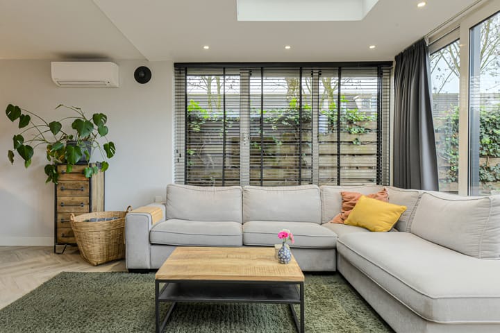 Photo 13 of Saturnusstraat 12