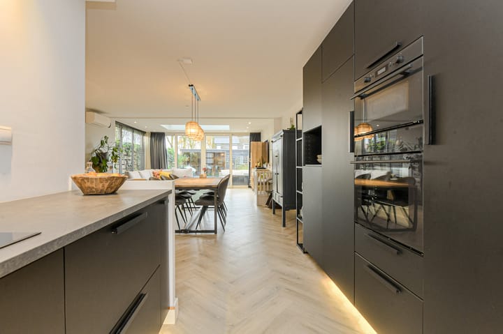 Photo 23 of Saturnusstraat 12