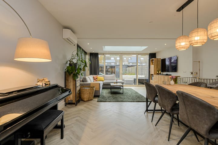 Photo 25 of Saturnusstraat 12