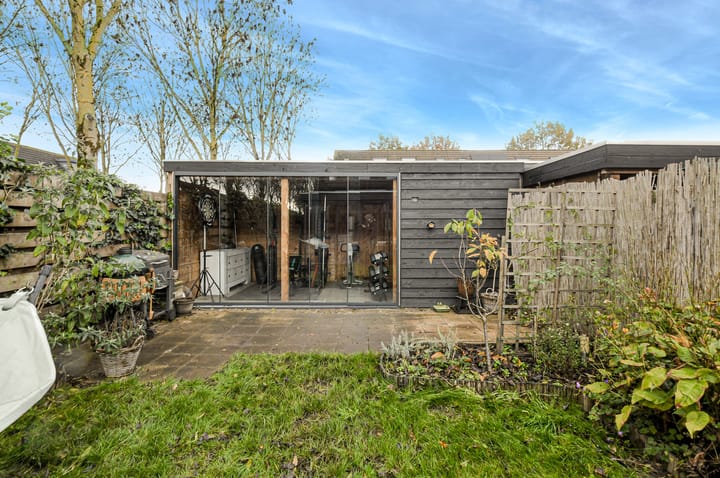 Photo 43 of Saturnusstraat 12