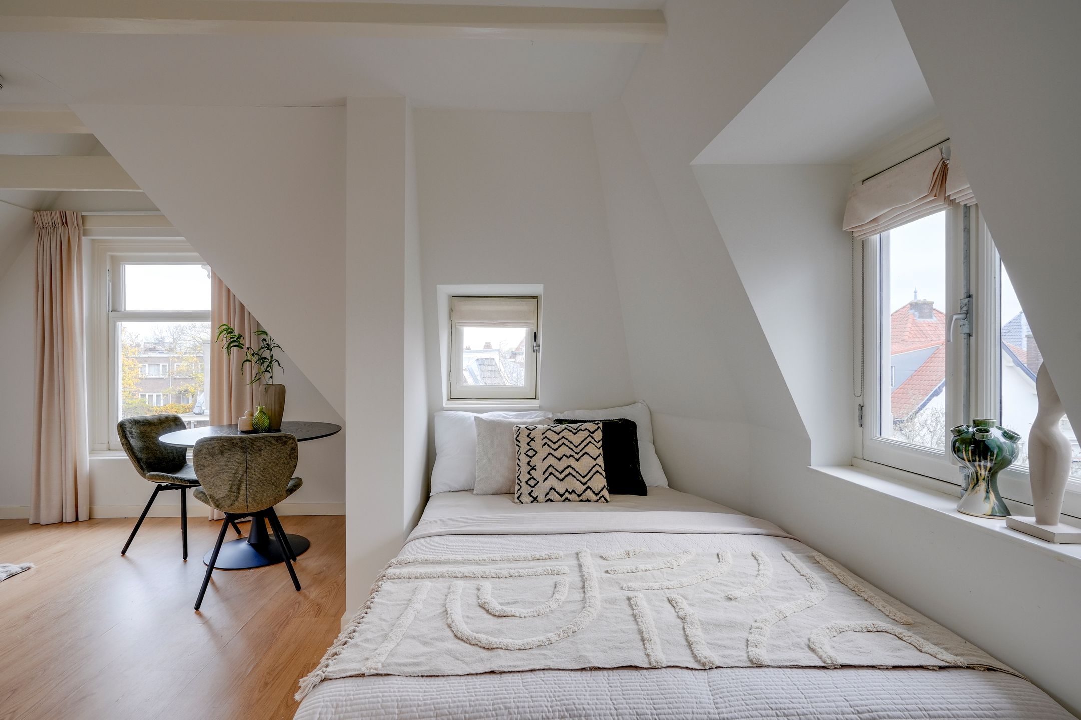 Photo 12 of Van Speijkstraat 6-E