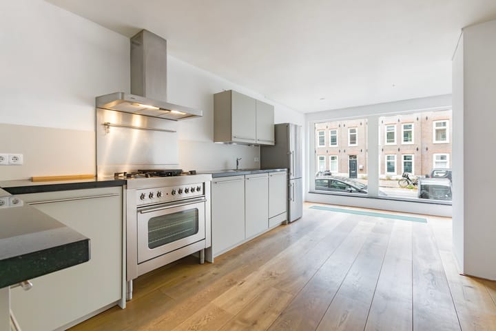 Photo 8 of Marnixstraat 77-D