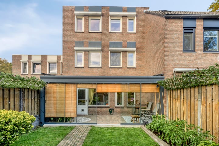 Photo 34 of Jan van Vlissingenhof 26