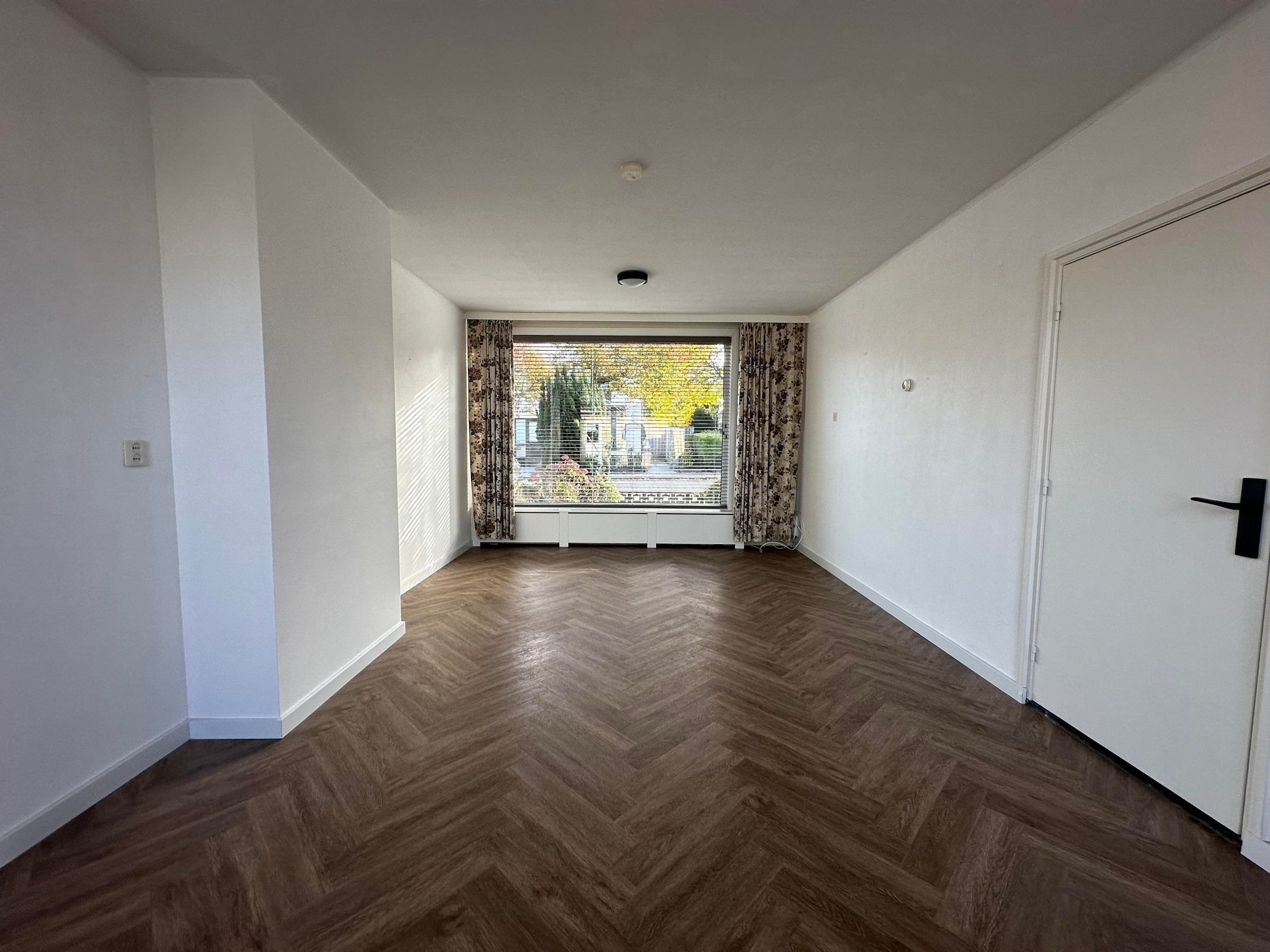 Photo 9 of Heistraat 14