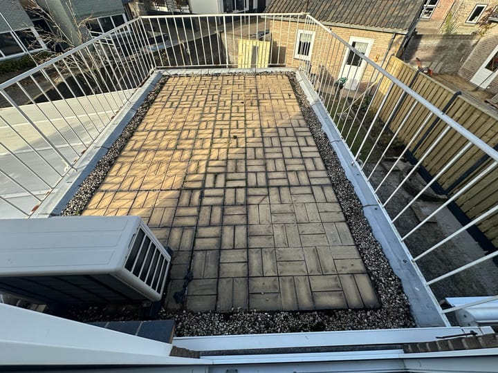 Foto 16 van Heistraat 14