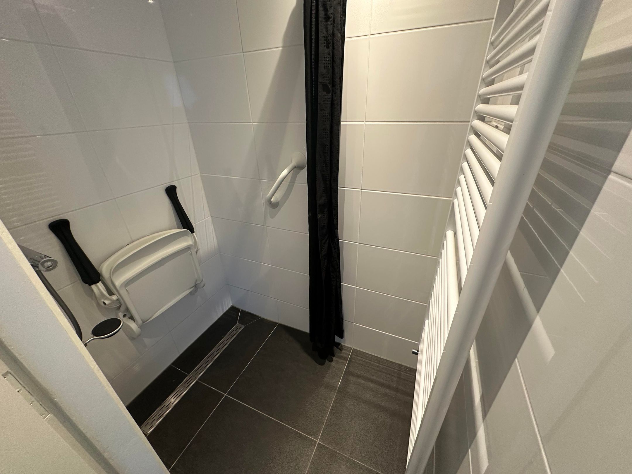 Photo 12 of Heistraat 14