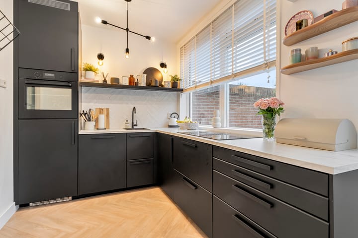 Photo 11 of Bleekstraat 18