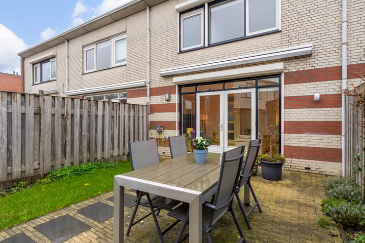 Foto 30 van Schout van Haestrechtsingel 44