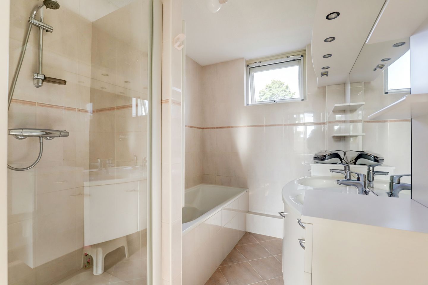 Foto 10 van Prof. Rommehoek 20