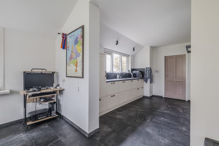 Foto 17 van Stobbenweg 4