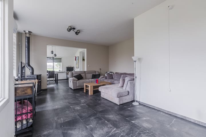 Foto 12 van Stobbenweg 4