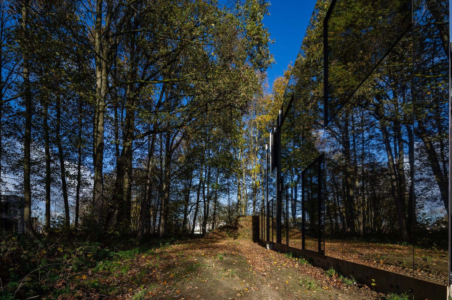 134.jpg?options=width=1440