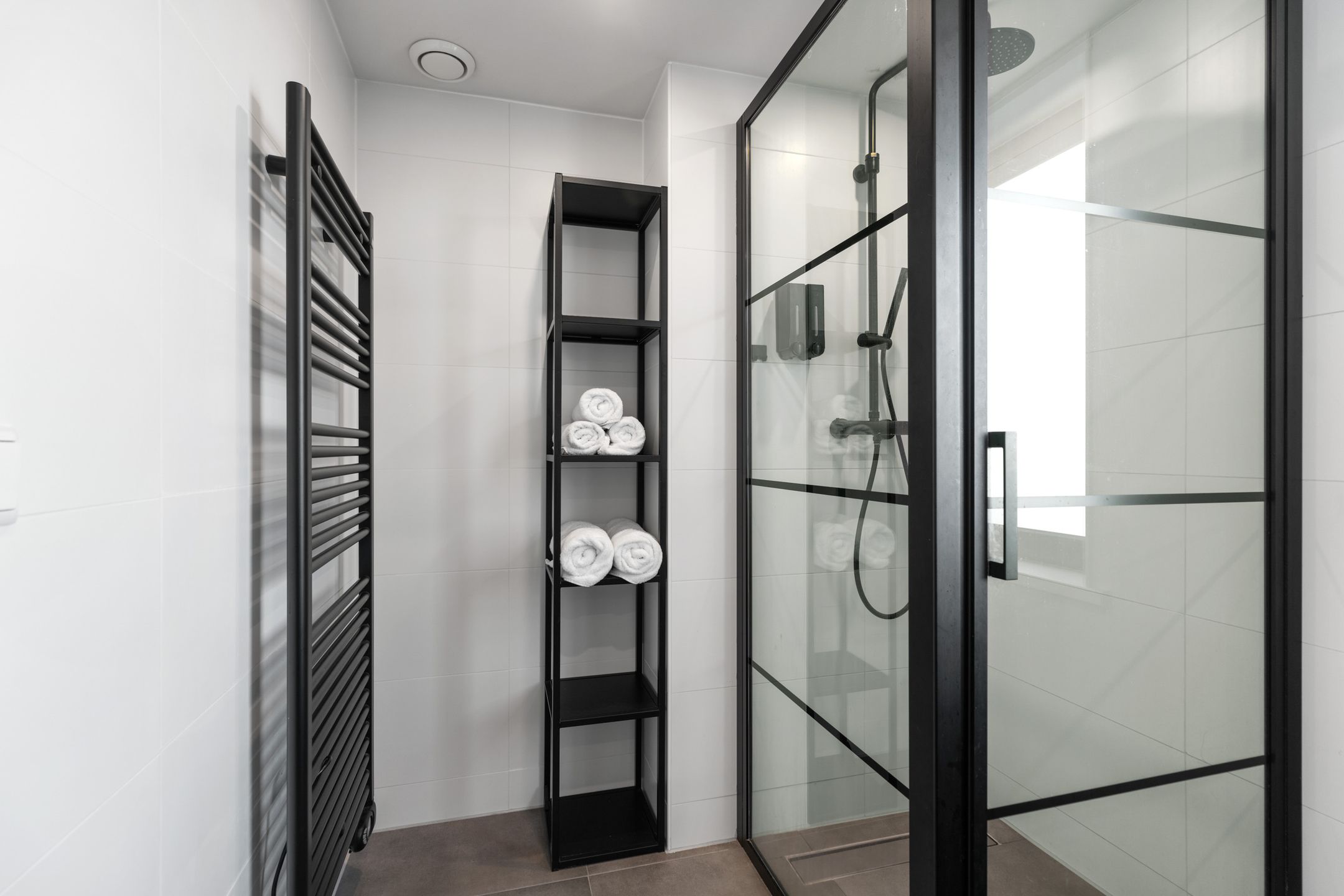 Foto 27 van Willemstraat 42-A9