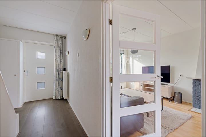 Photo 2 of Dirk Boutsstraat 29