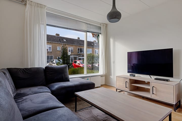 Photo 4 of Dirk Boutsstraat 29