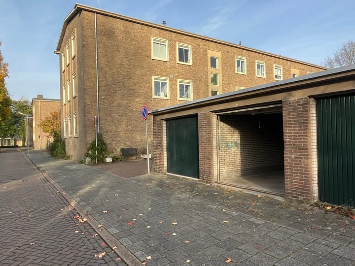 Foto 3 van Van Ruusbroecstraat