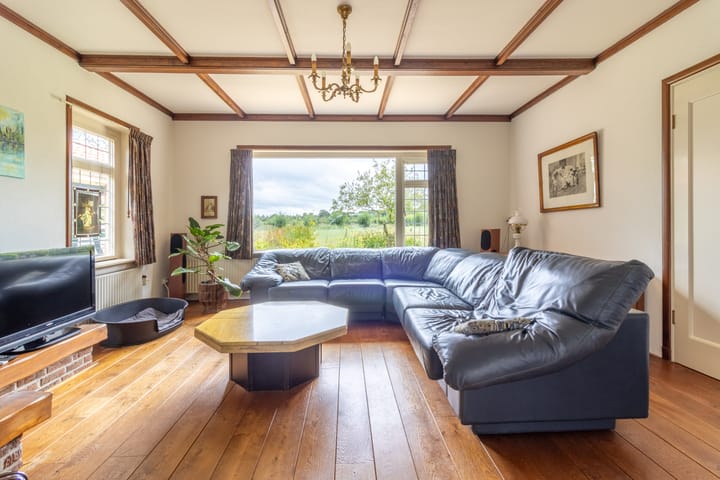 Photo 5 of Schutterhoeflaan 18