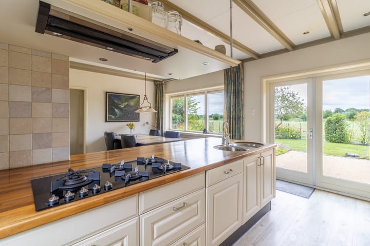 Photo 7 of Schutterhoeflaan 18