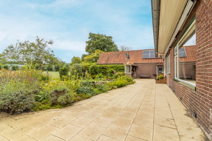 Photo 17 of Schutterhoeflaan 18