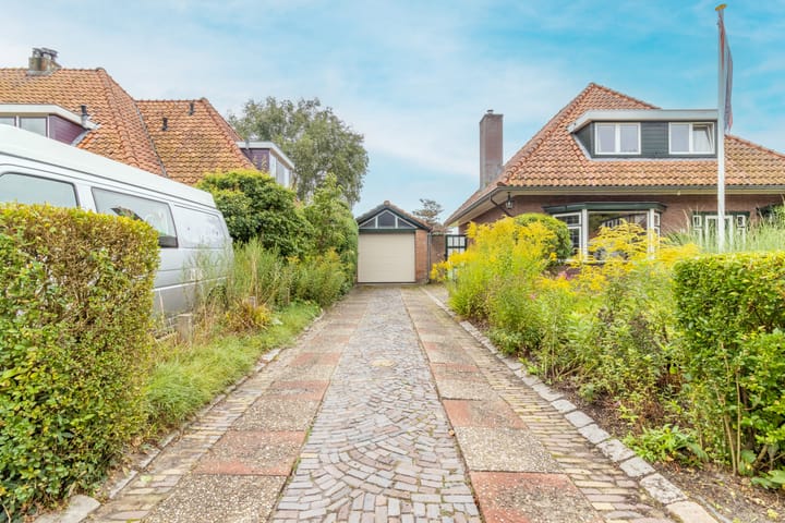 Photo 18 of Schutterhoeflaan 18