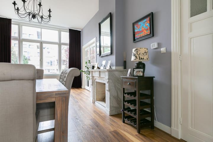 Photo 14 of Emmastraat 65