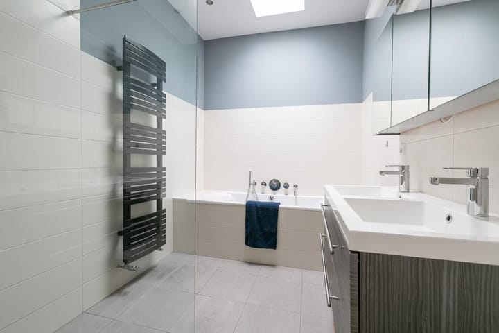 Photo 32 of Emmastraat 65