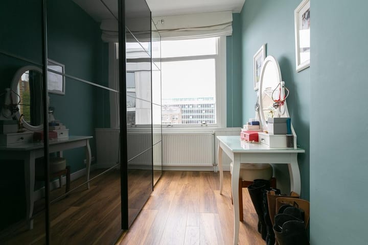 Photo 46 of Emmastraat 65