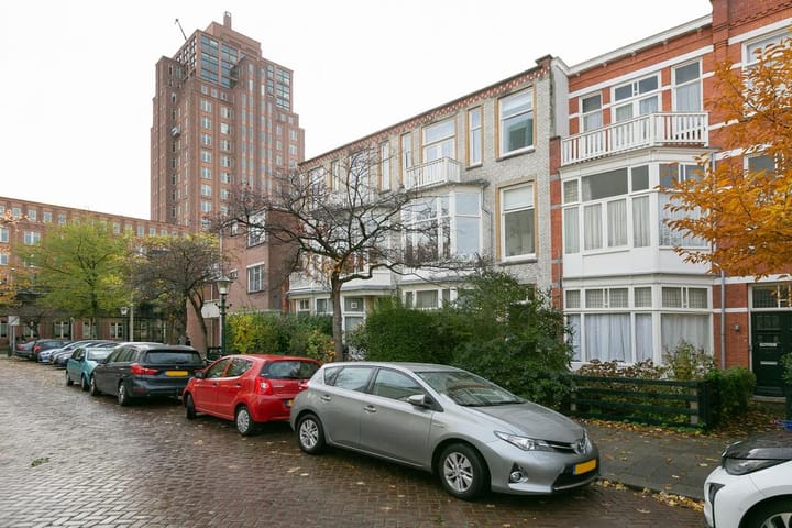 Photo 48 of Emmastraat 65