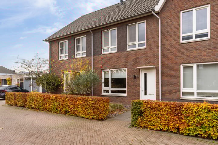 Photo 6 of Korenaar 10