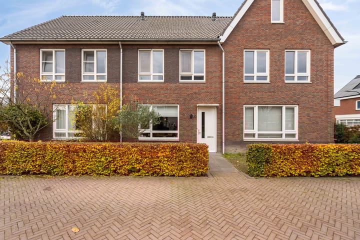 Photo 7 of Korenaar 10