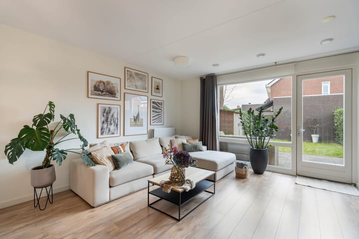 Photo 12 of Korenaar 10