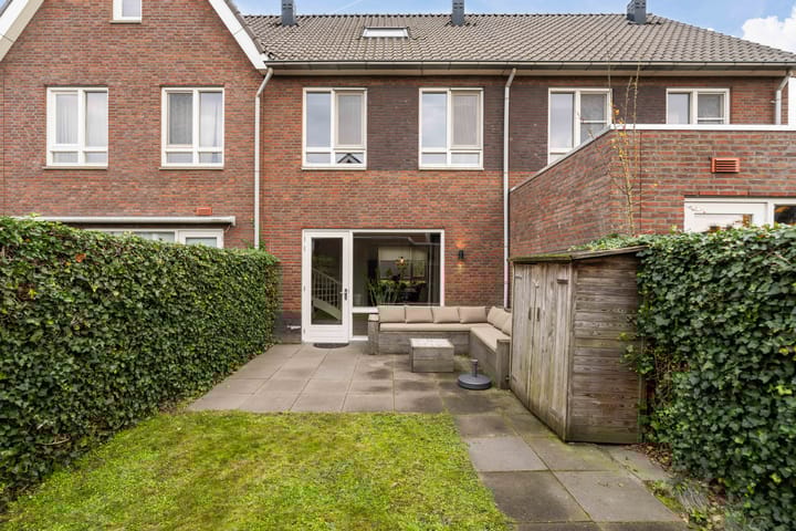 Photo 35 of Korenaar 10