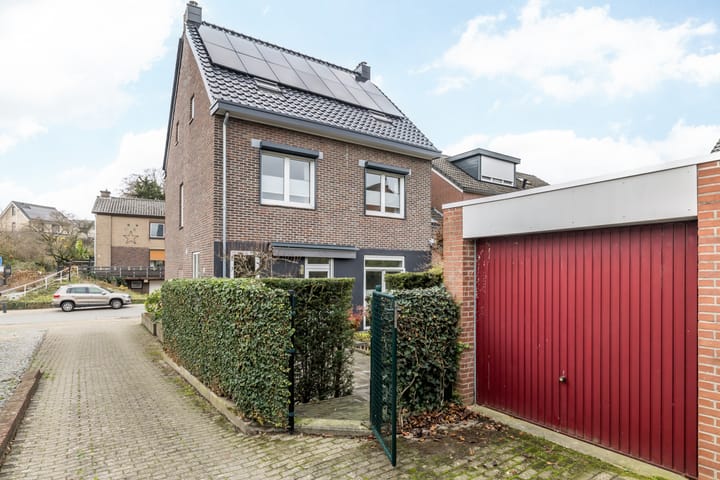 Photo 40 of Rozenstraat 24