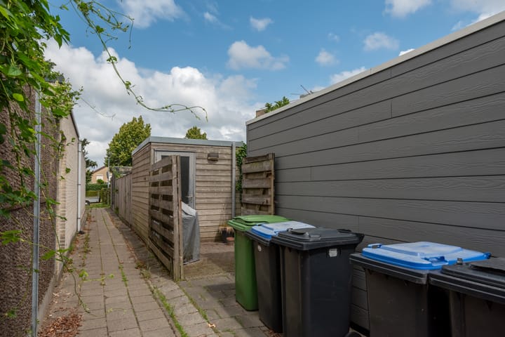 Foto 25 van Klaproos 28