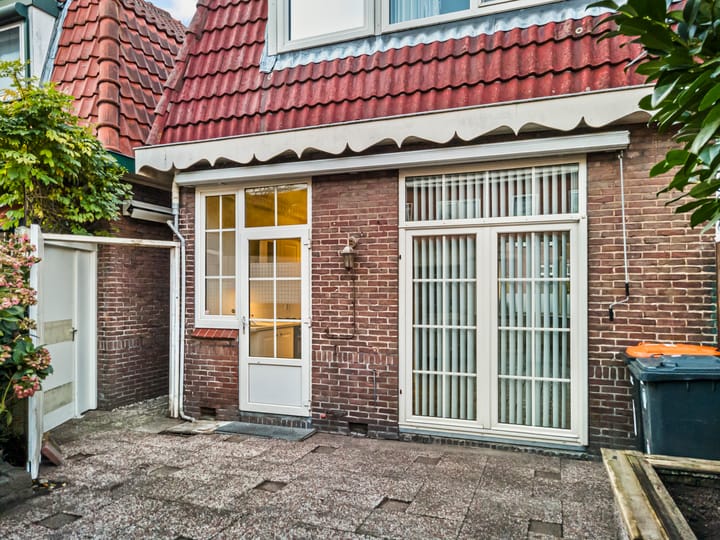 Photo 28 of Graaf Janstraat 41