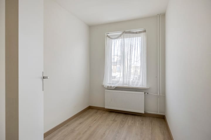 Photo 19 of Generaal Snijdersstraat 33