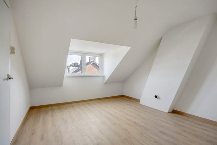 Photo 23 of Generaal Snijdersstraat 33