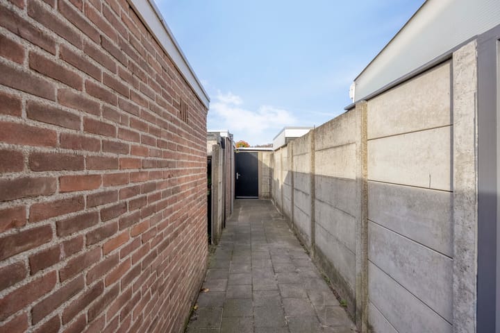 Photo 28 of Generaal Snijdersstraat 33