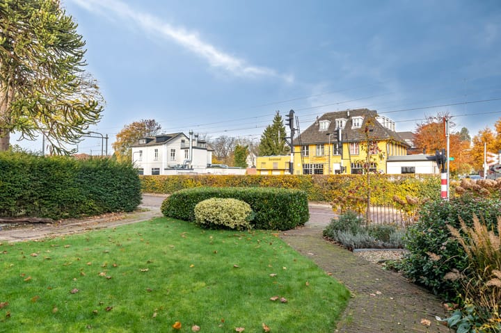 Photo 4 of Zuider Parallelweg 40