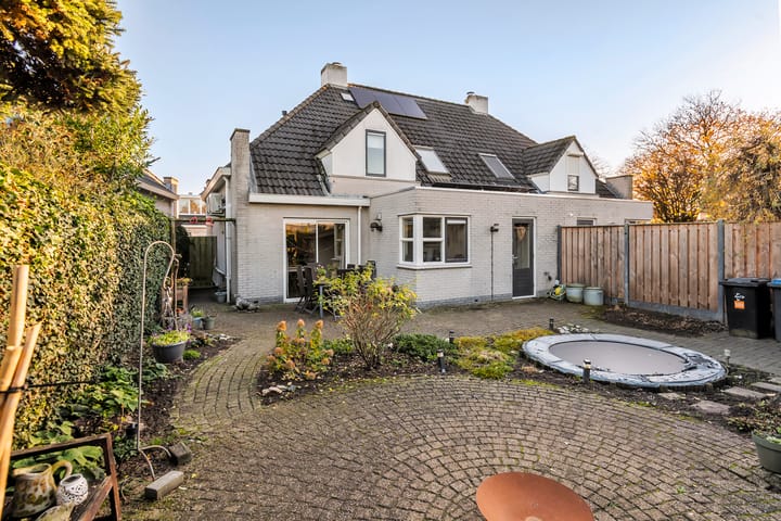 Photo 49 of Mantet 14