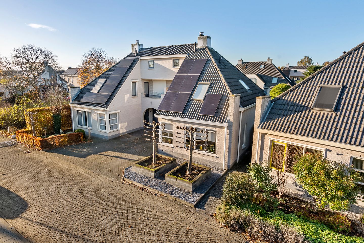 Photo 50 of Mantet 14