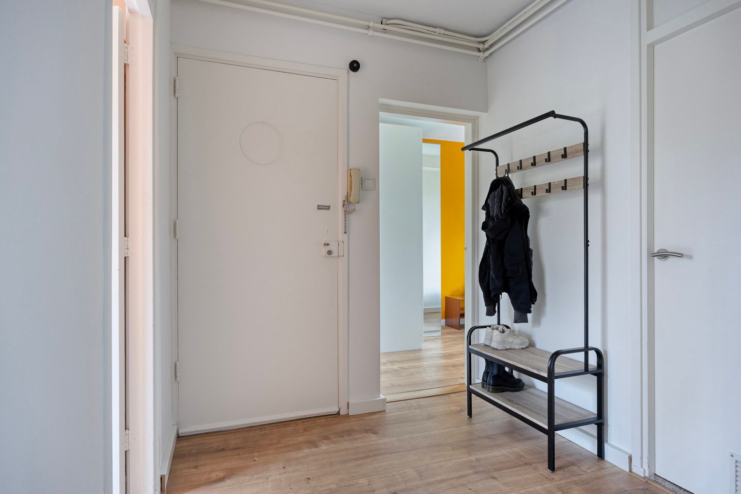 Photo 10 of Antonie van Leeuwenhoeklaan 201