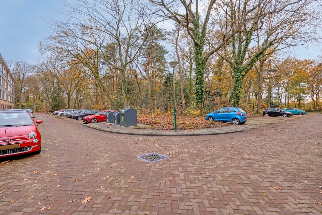 Photo 31 of Antonie van Leeuwenhoeklaan 201