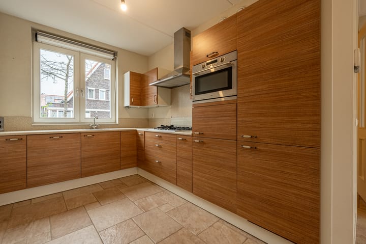 Foto 16 van Julianastraat 30