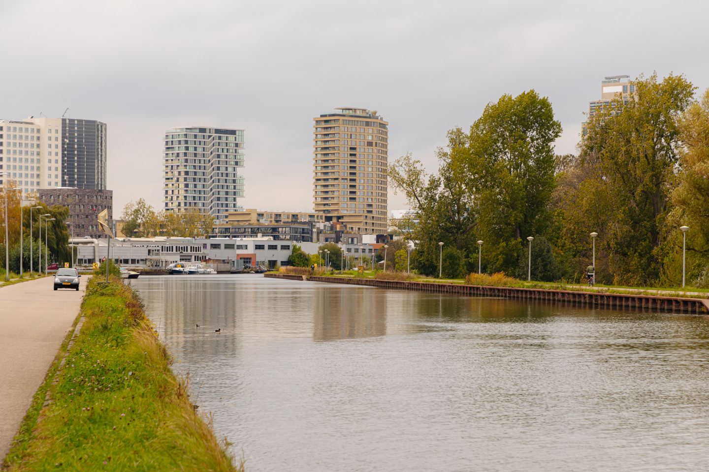 View photo 5 of Duivendrechtsekade 82