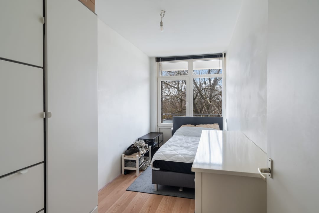 Photo 26 of Van der Helmstraat 476