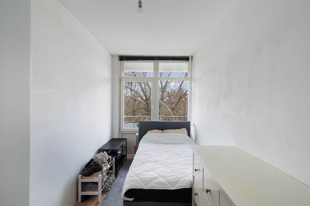 Photo 28 of Van der Helmstraat 476